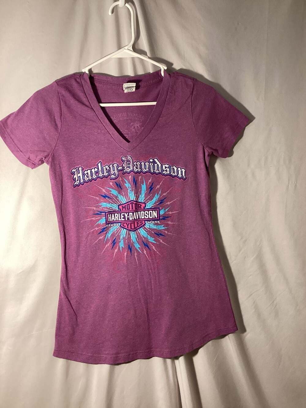 Harley-Davidson V-Neck Graphic T-Shirt Size M Purple Shallotte NC